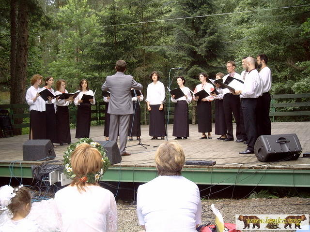 2004NS 72