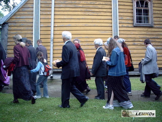 2004 39