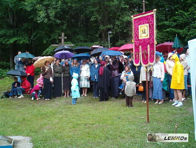 2004 61