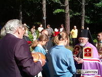 2004 48