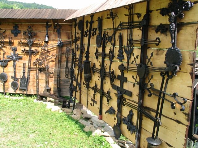 Zyndranowa collection photograph, 2003